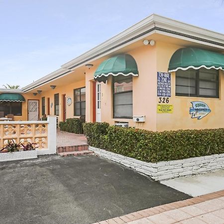 Greniers Hotel Hollywood Bagian luar foto