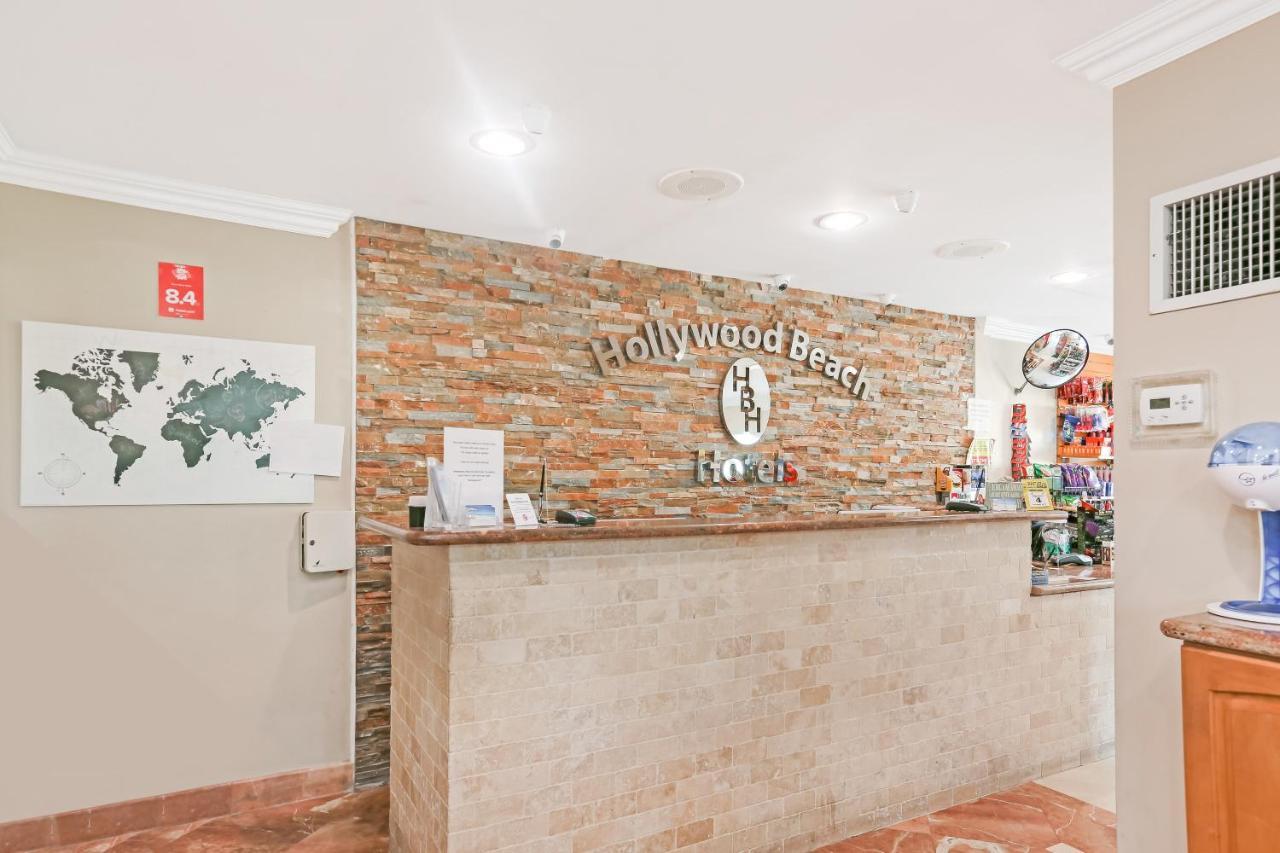 Greniers Hotel Hollywood Bagian luar foto